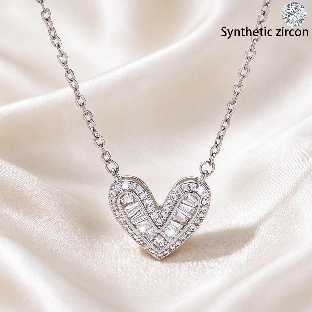 Silver double-layered trapezoidal diamond heart necklace for women, pavé-set synthetic zircon heart-shaped light luxury clavicle chain, Valentine's Day gift.