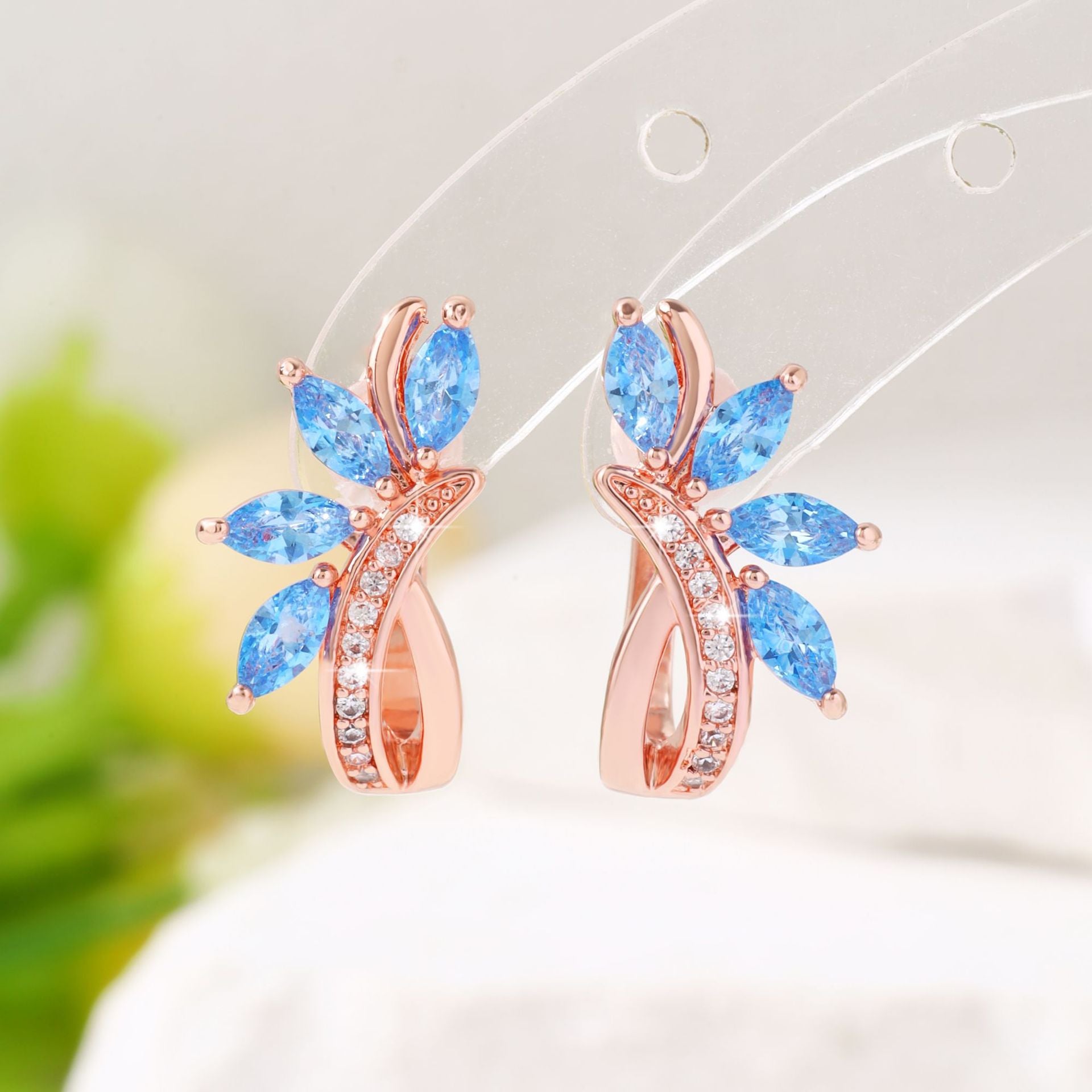 Water drop flower-shaped wheat ear zircon earrings
