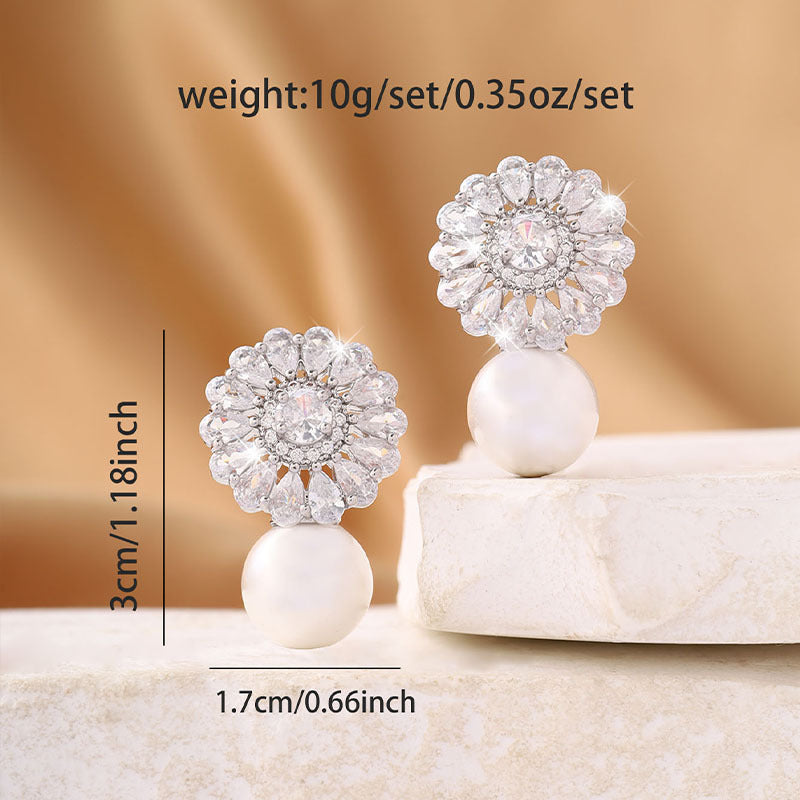 Fashionable pearl and zircon snowflake women's earrings