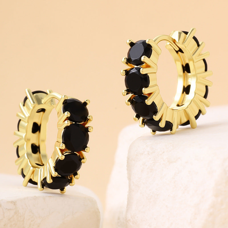 Niche and minimalist O-shaped black zircon earrings