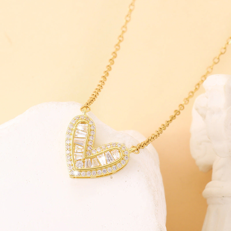 The love necklace, delicately set with zircon, exudes a high-end, light luxury charm
