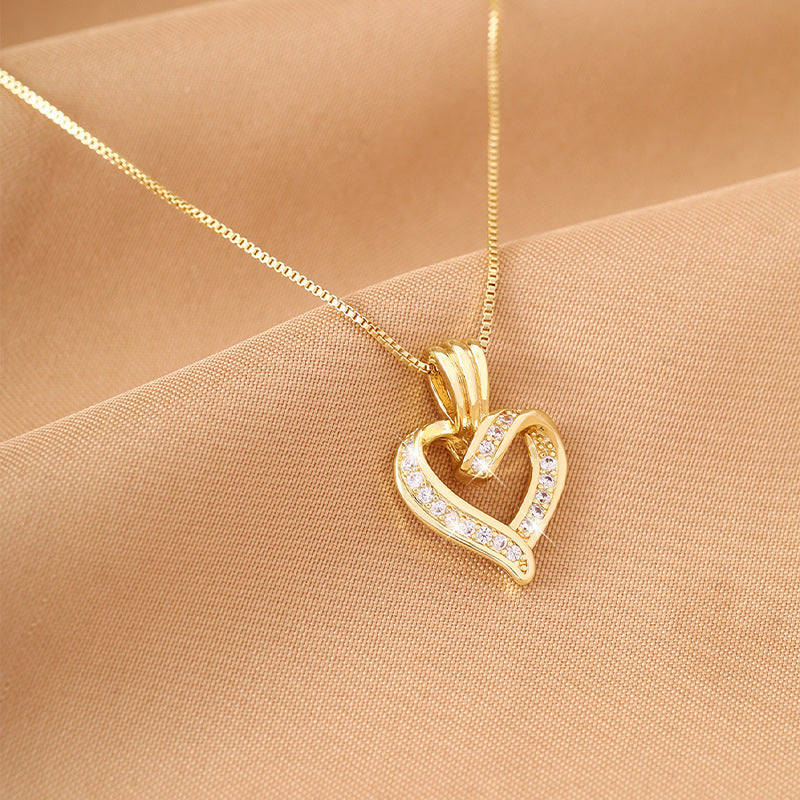 Simple style heart-shaped zircon-inlaid hollowed-out heart pendant necklace