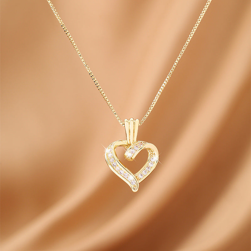 Simple style heart-shaped zircon-inlaid hollowed-out heart pendant necklace