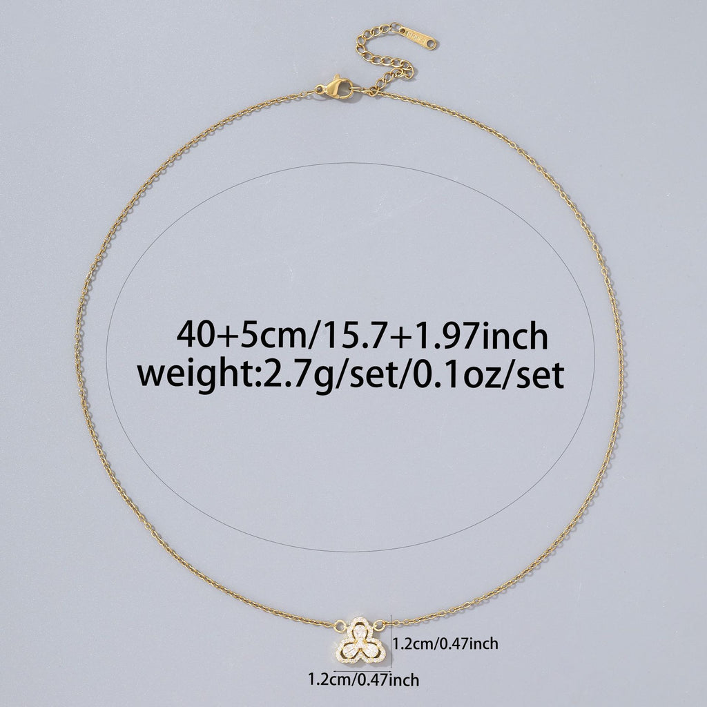 Lucky pendant zircon necklace