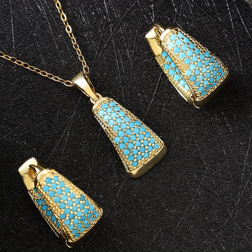1 necklace + 1 pair of earrings, elegant and high-end design, very beautiful and charming